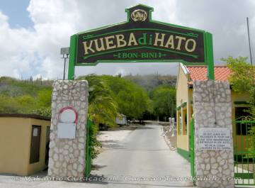 Entrance Hato Caves