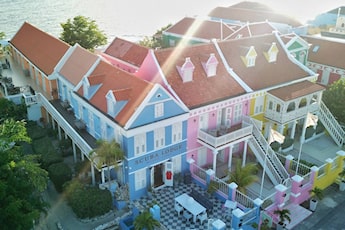 Scuba Lodge Oceanfront Boutique Hotel